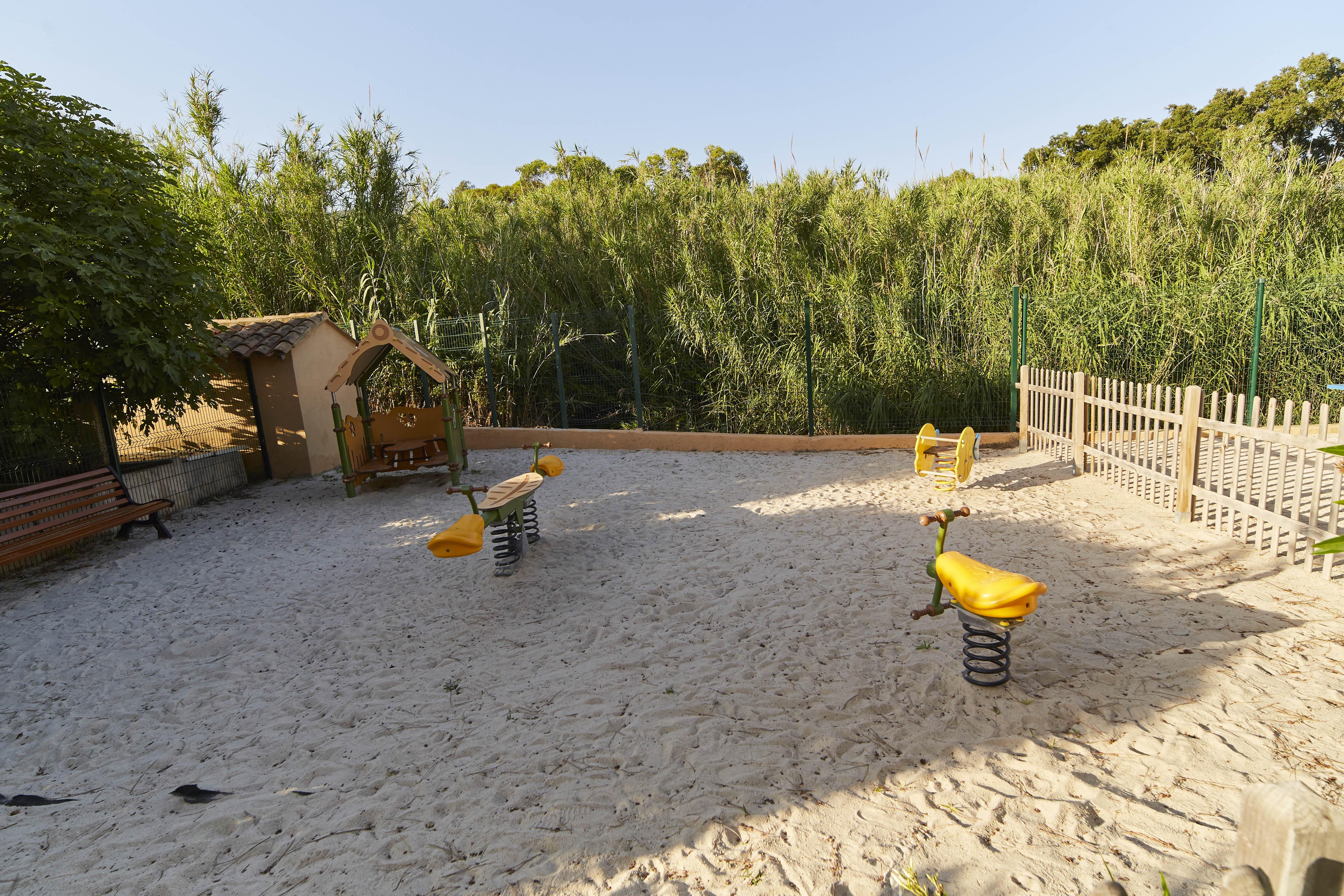 Residence Pierre & Vacances L'Anse De Pramousquier ル・ラヴァンドゥー エクステリア 写真
