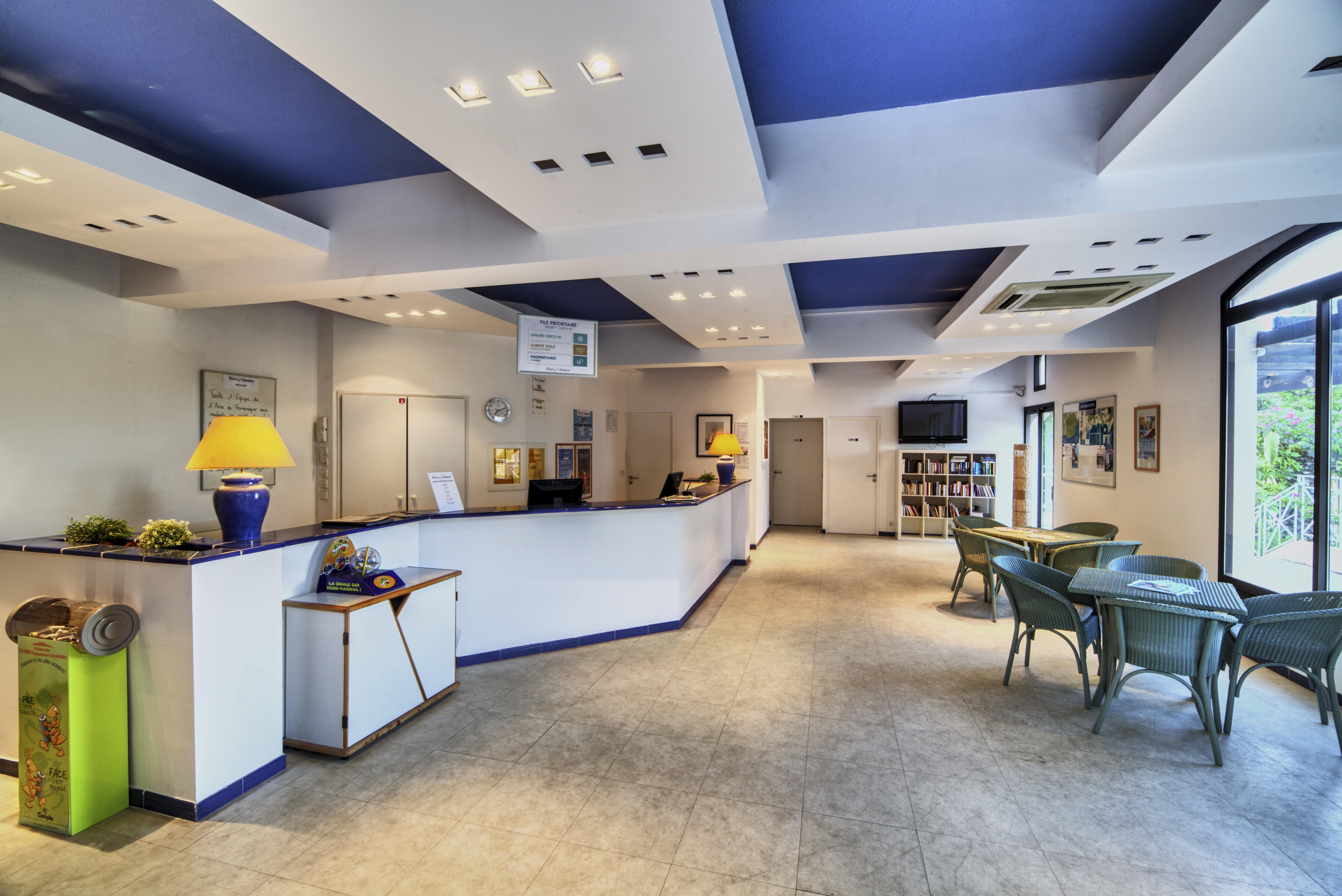 Residence Pierre & Vacances L'Anse De Pramousquier ル・ラヴァンドゥー エクステリア 写真