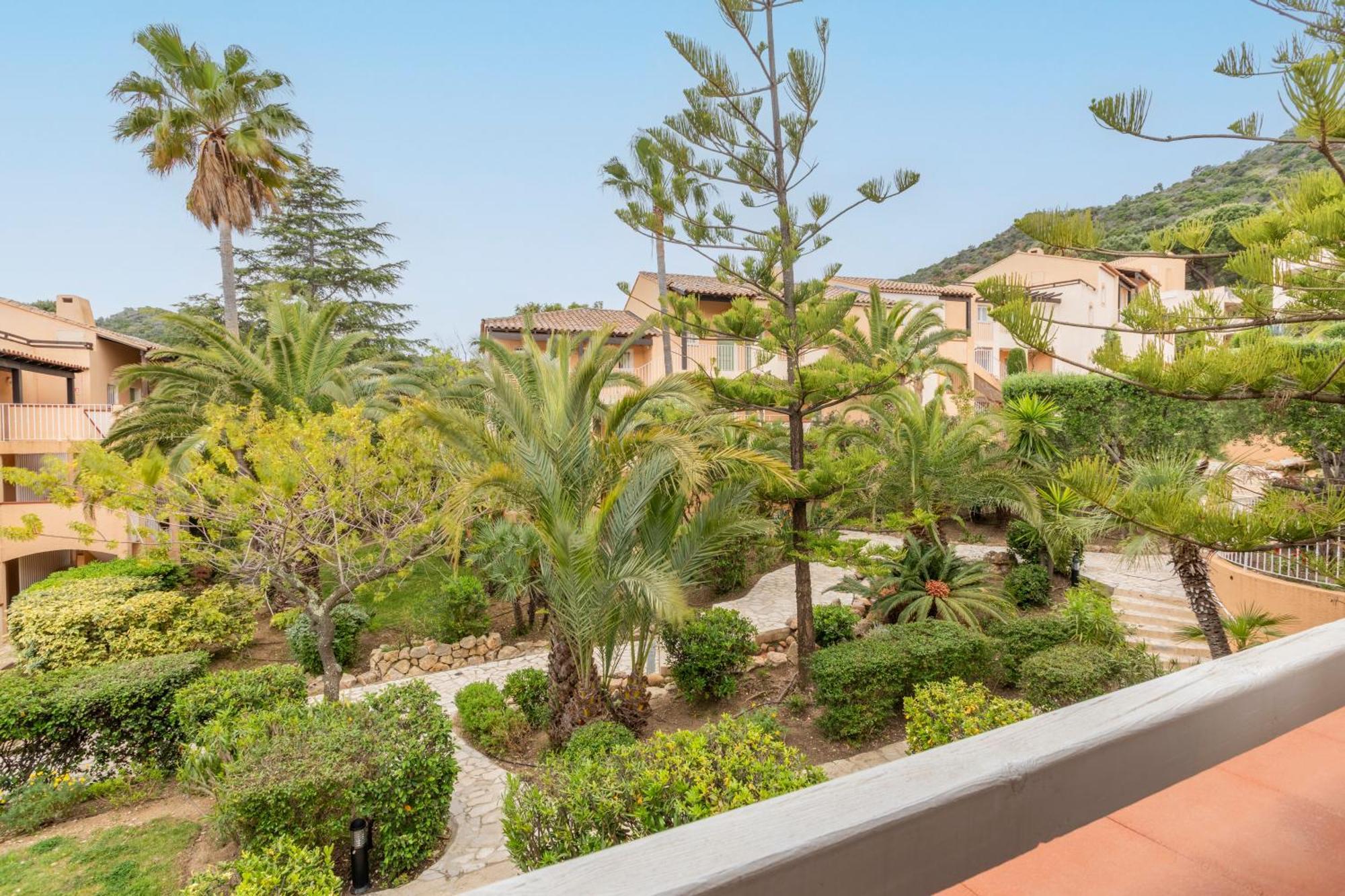 Residence Pierre & Vacances L'Anse De Pramousquier ル・ラヴァンドゥー エクステリア 写真