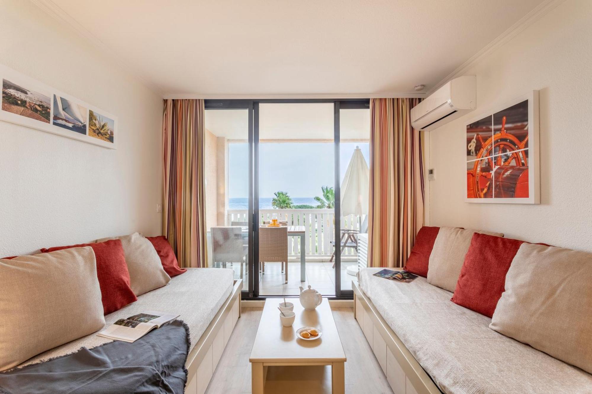 Residence Pierre & Vacances L'Anse De Pramousquier ル・ラヴァンドゥー エクステリア 写真